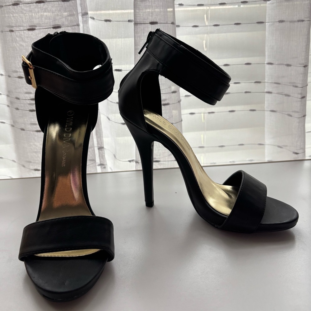 Wild Diva Black Stiletto Heels with Ankle Strap